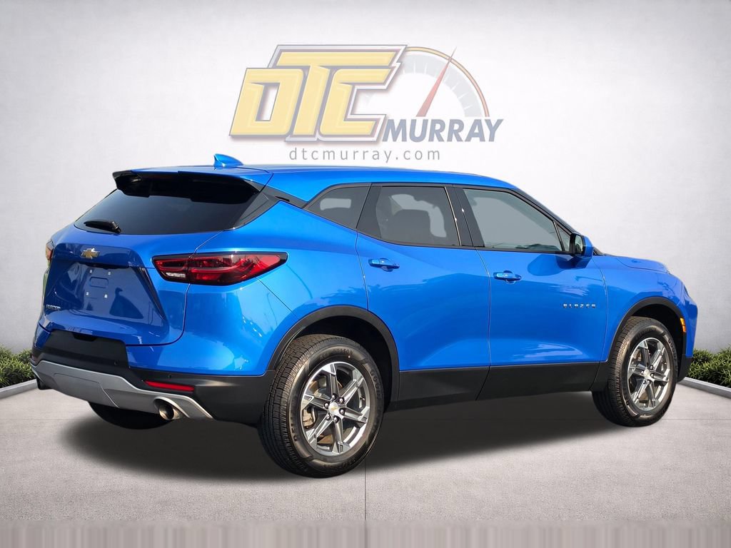 Used 2024 Chevrolet Blazer LT w/ Driver Confidence Package FWD image 5