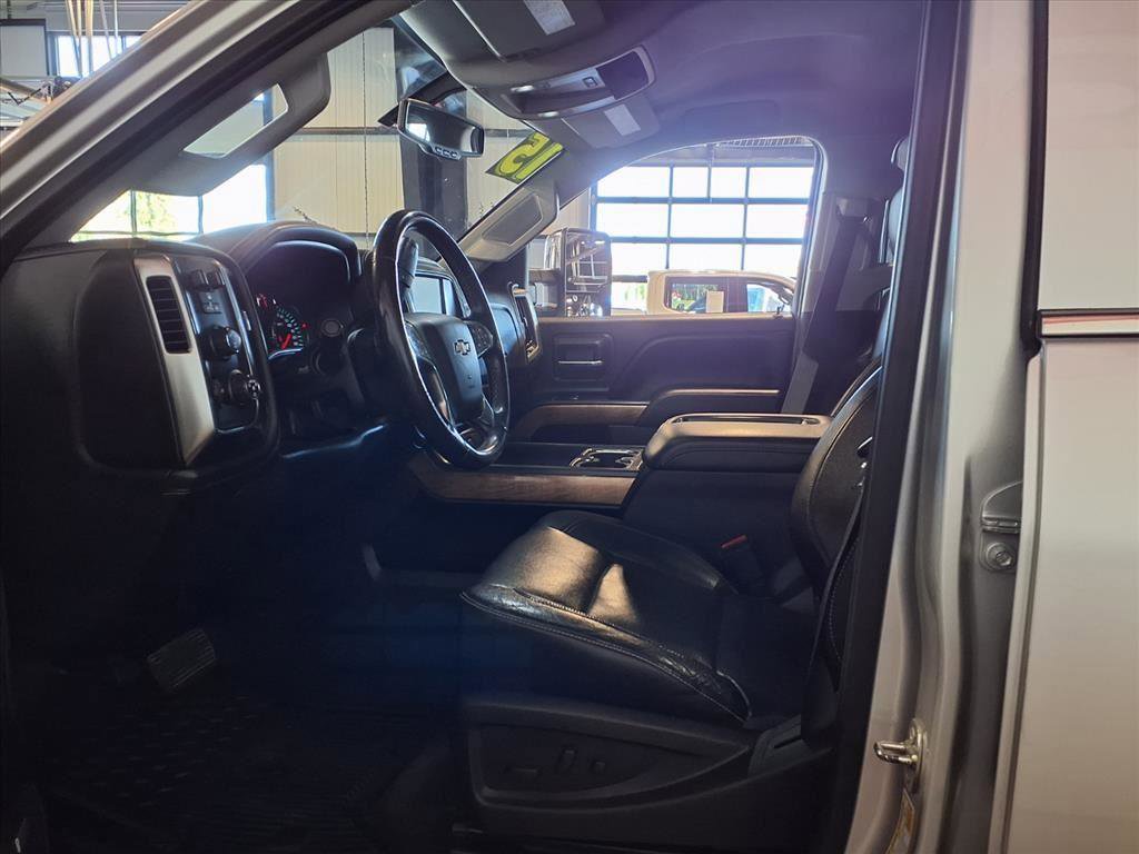 Used 2015 Chevrolet Silverado 2500 LTZ w/ Duramax Plus Package image 16