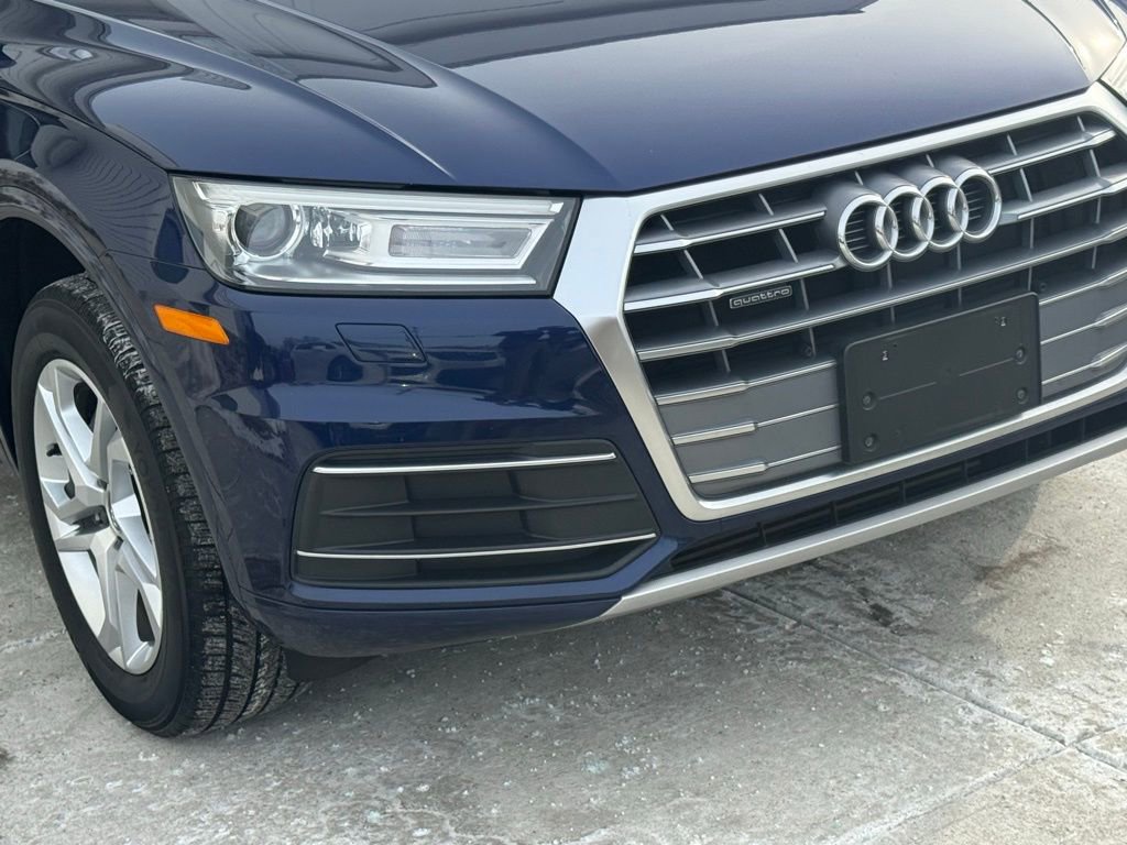 Used 2019 Audi Q5 2.0T Premium w/ Convenience Package image 8