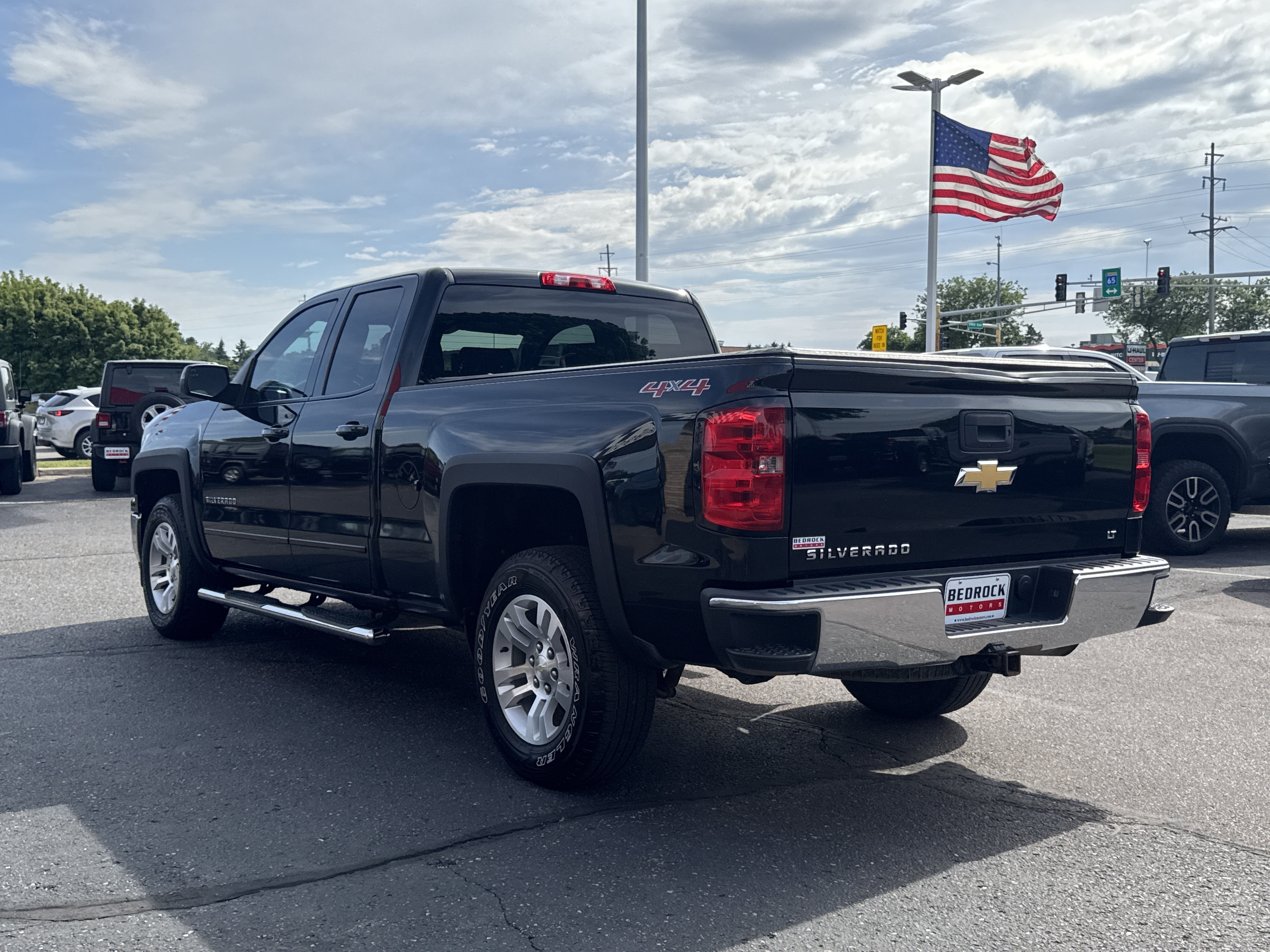 Used 2015 Chevrolet Silverado 1500 LT w/ All Star Edition AWD/4WD image 5