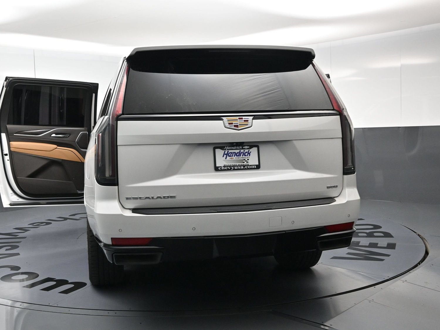 Used 2021 Cadillac Escalade ESV Sport AWD/4WD image 26