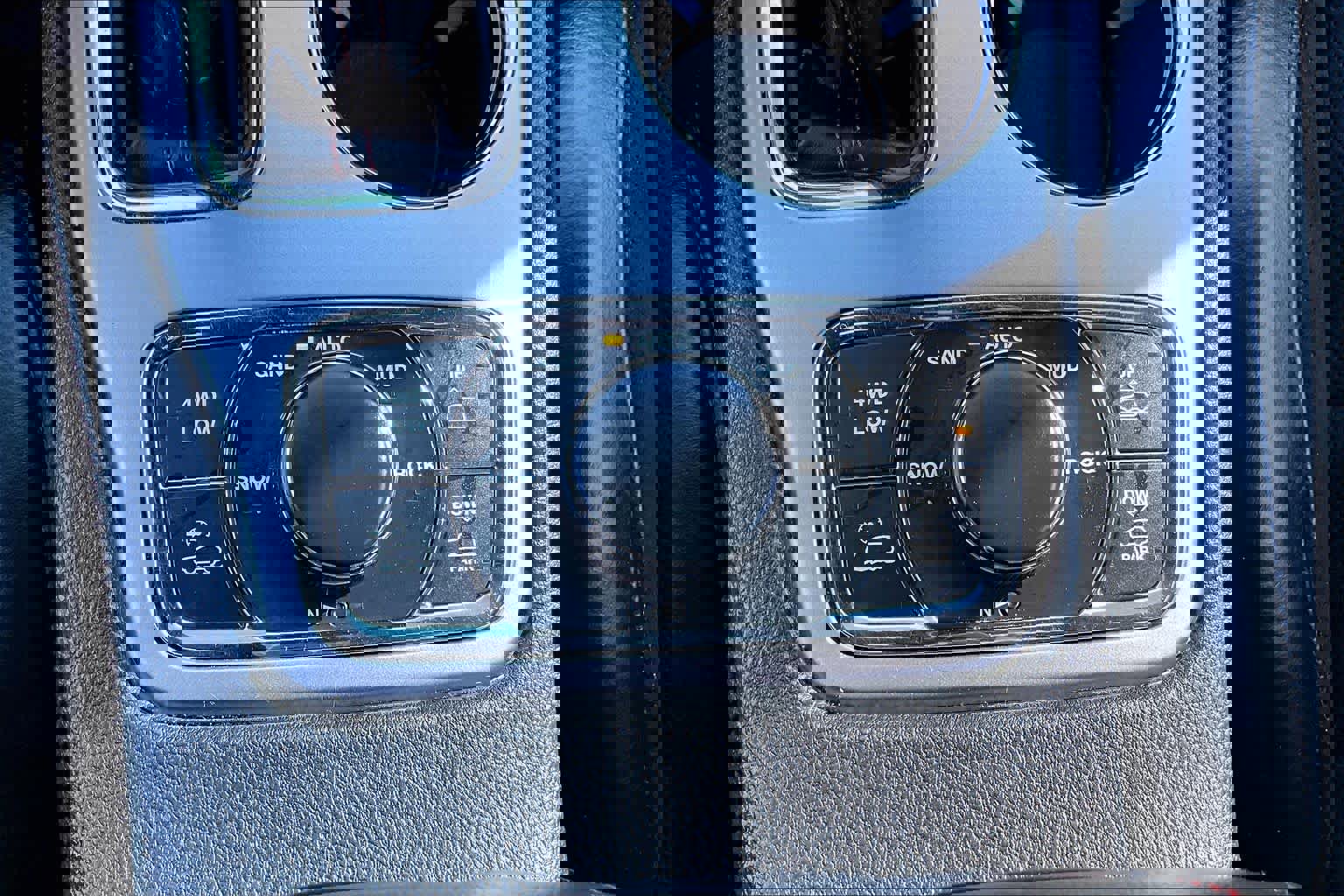 Used 2018 Jeep Grand Cherokee Trailhawk image 32