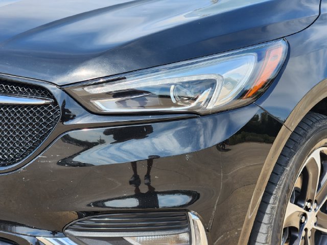 Used 2021 Buick Enclave Essence w/ Sport Touring Edition FWD image 9