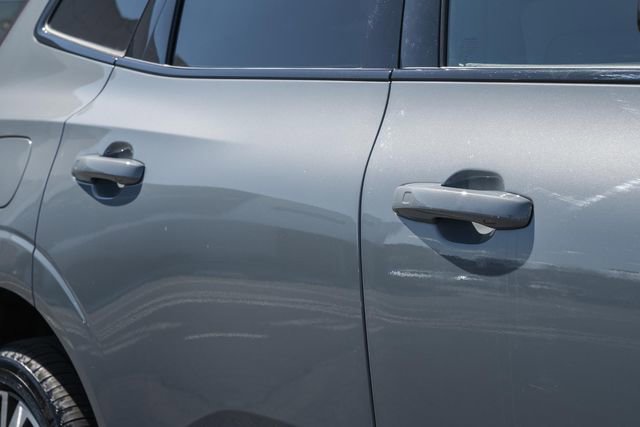 Certified 2022 Volvo XC60 T8 R-Design w/ Advanced Package image 16