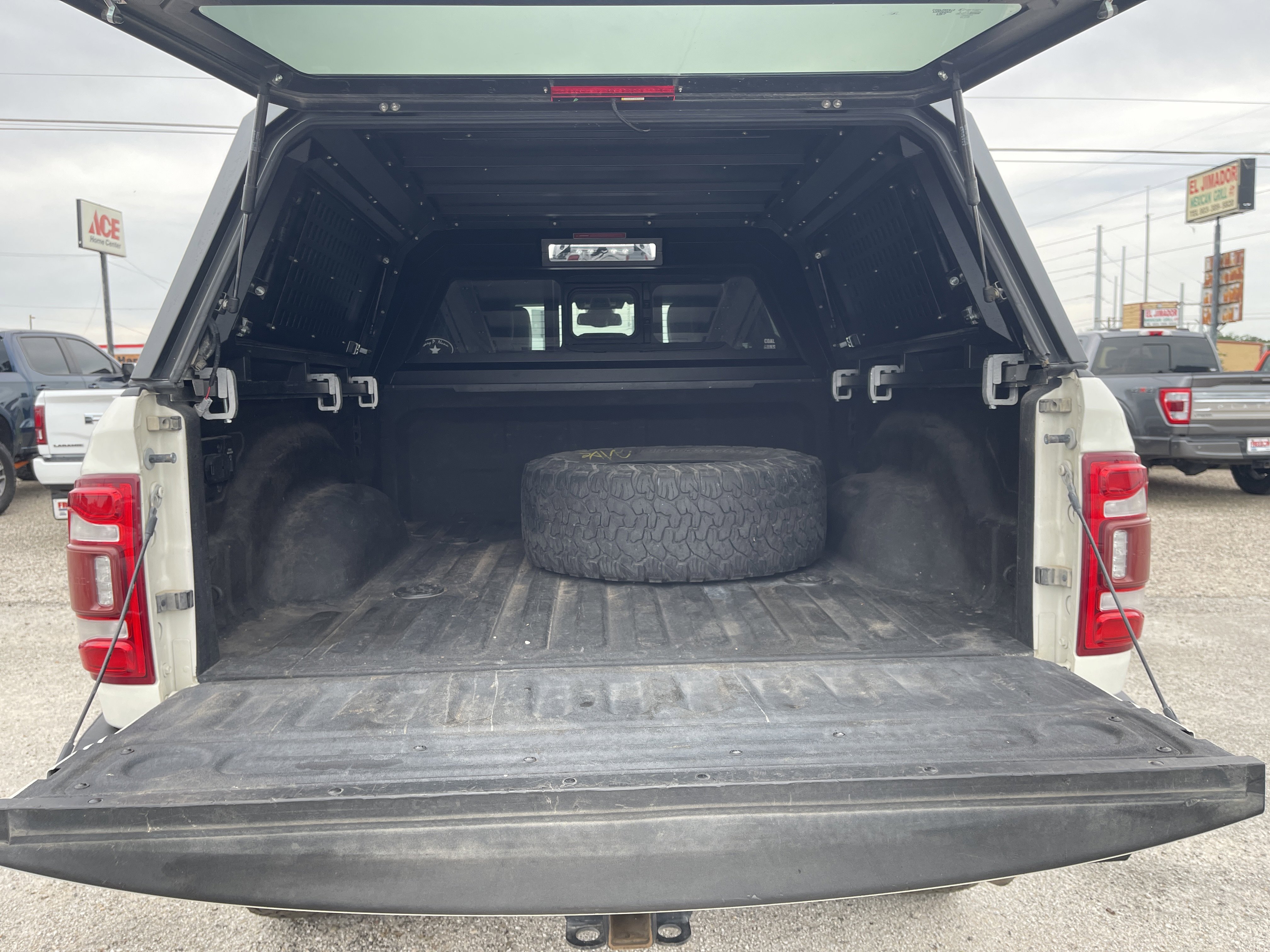 Used 2021 RAM 2500 Limited AWD/4WD image 14