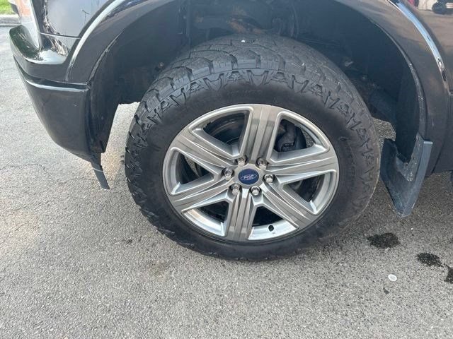 Used 2019 Ford F150 XLT w/ Equipment Group 302A Luxury AWD/4WD image 44