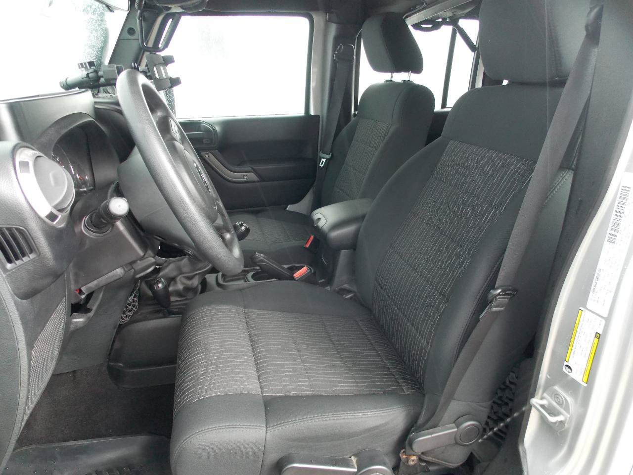 Used 2012 Jeep Wrangler Unlimited Sport AWD/4WD image 2