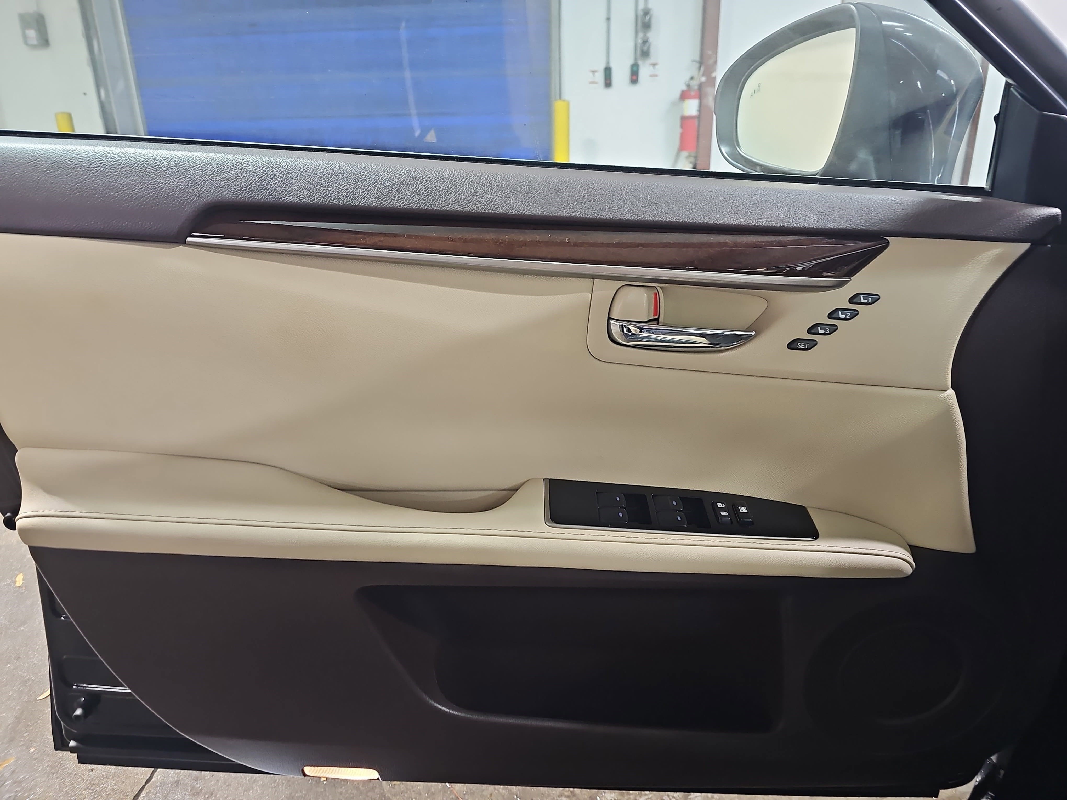 Used 2017 Lexus ES 350 image 28