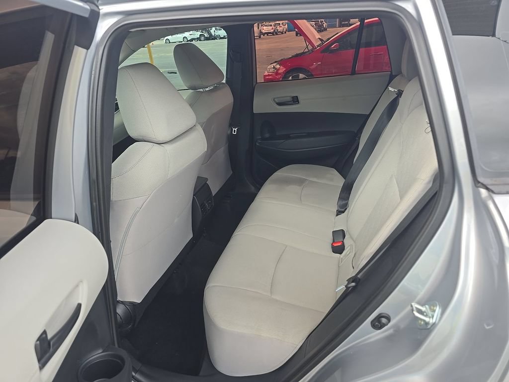 Used 2024 Toyota Corolla Cross L FWD image 4