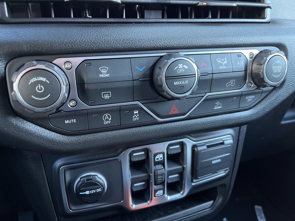 New 2026 Jeep Gladiator Sport AWD/4WD image 37
