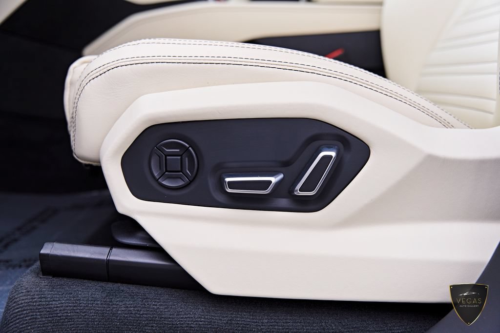 Used 2026 Lamborghini Urus S AWD/4WD image 62