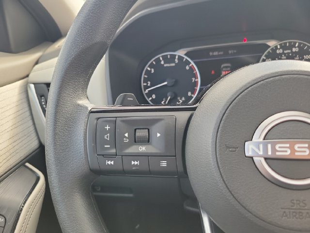 Used 2023 Nissan Rogue SV FWD image 20