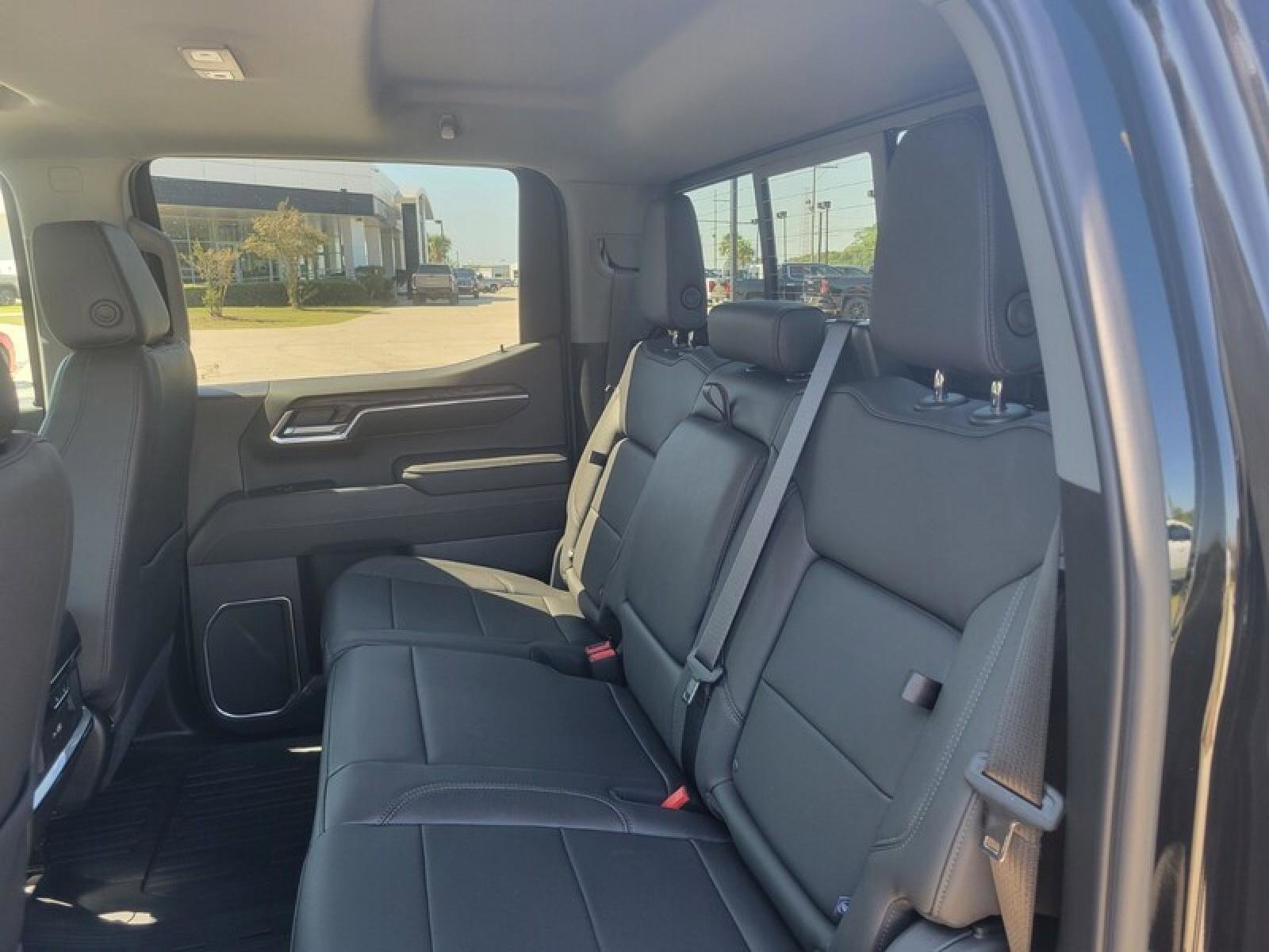 New 2026 GMC Sierra 1500 SLT w/ SLT Premium Plus Package image 27