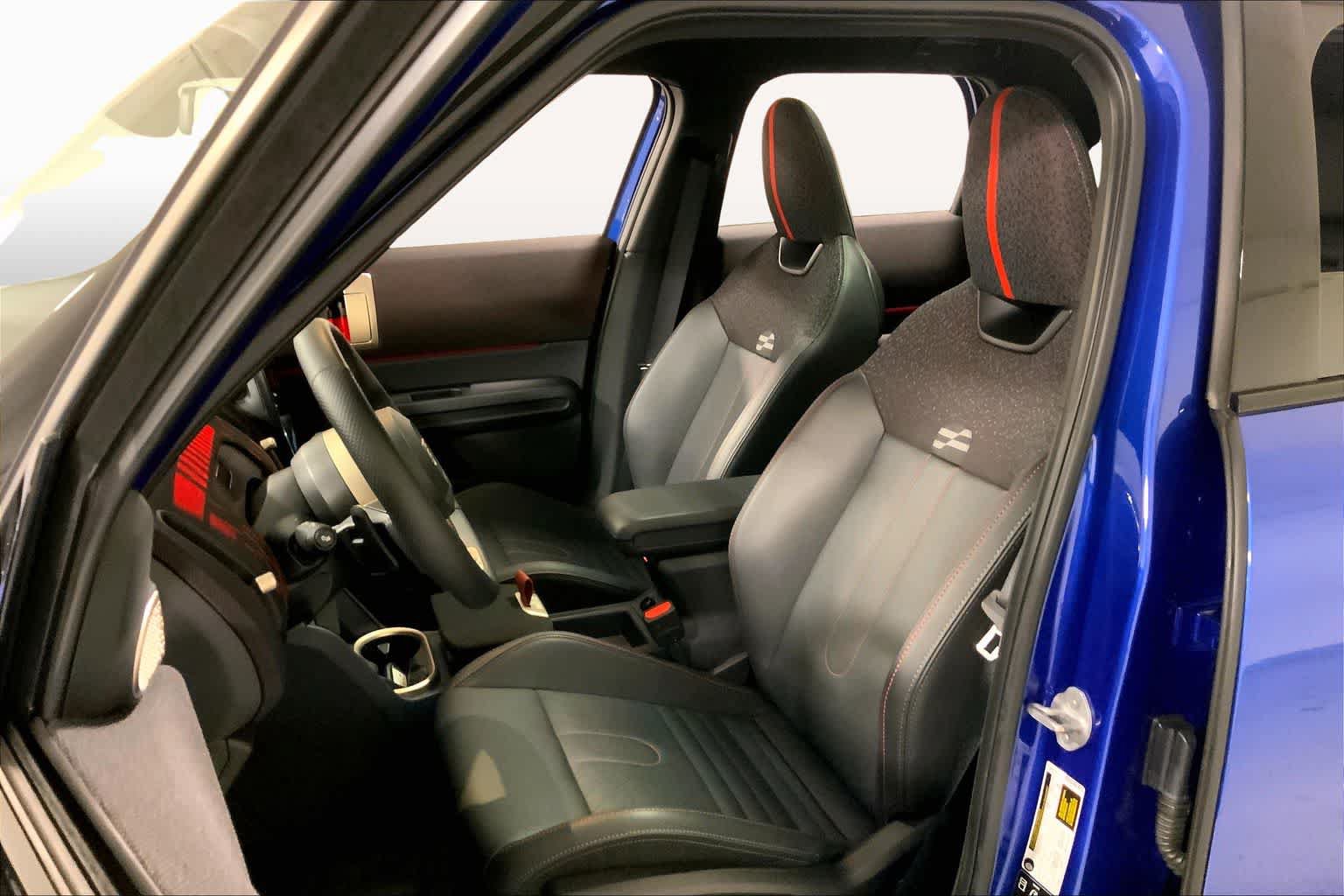 Certified 2025 MINI Cooper Countryman John Cooper Works w/ Comfort Package Max AWD/4WD image 7