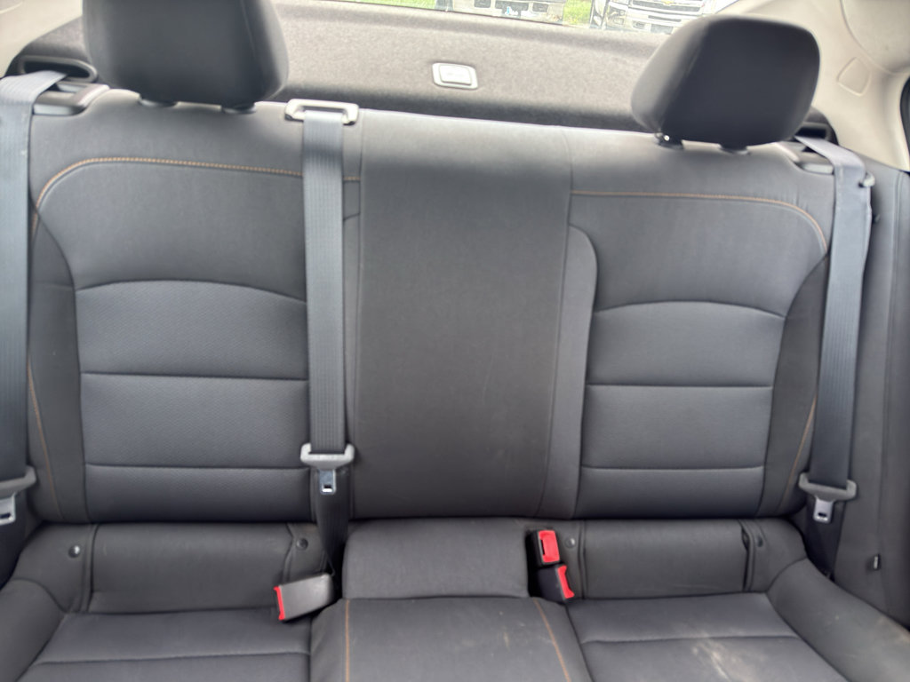 Used 2018 Chevrolet Cruze LS FWD image 13