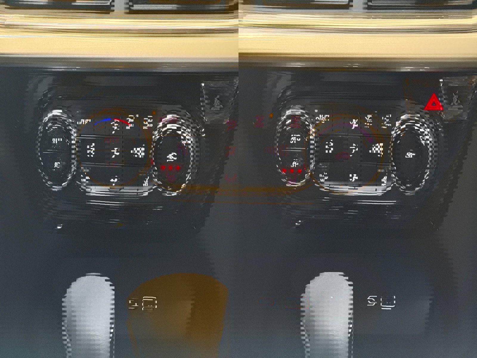 New 2026 Chevrolet Trax LT w/ Driver Confidence Package image 19