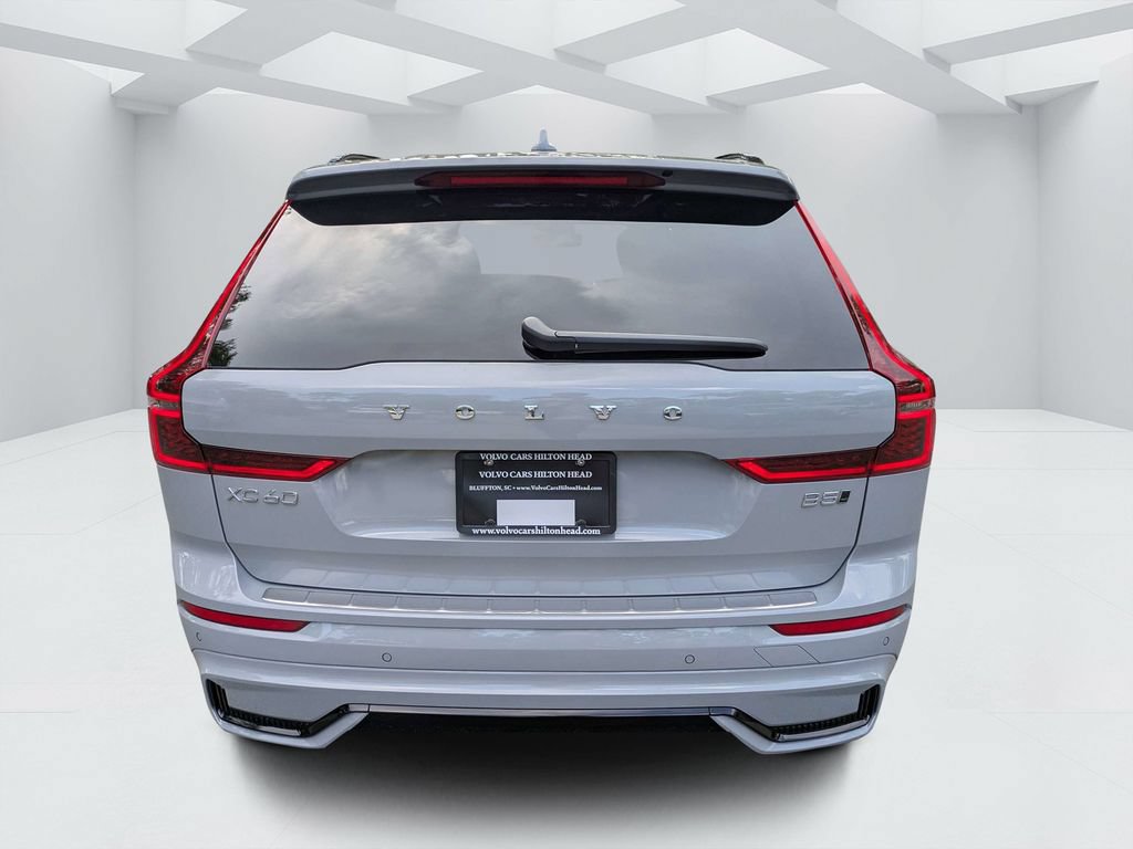 New 2026 Volvo XC60 B5 Plus w/ Protection Package Premier AWD/4WD image 4