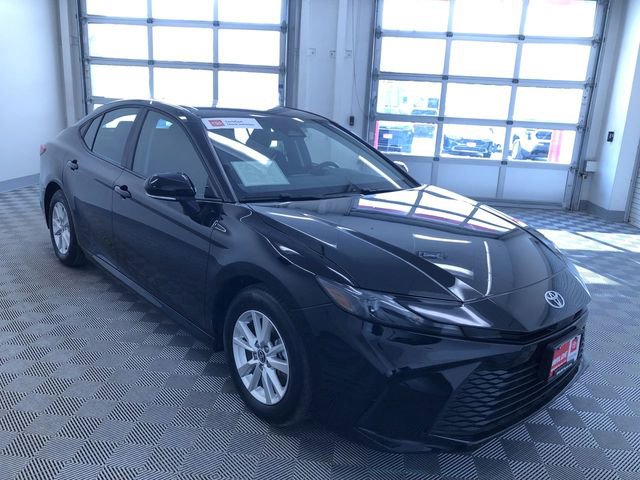 Certified 2025 Toyota Camry LE image 36