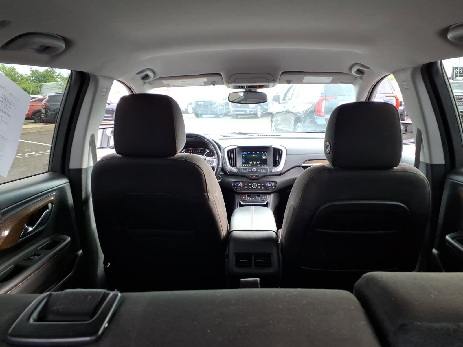 Used 2019 GMC Terrain SLE w/ Driver Convenience Package AWD/4WD image 21
