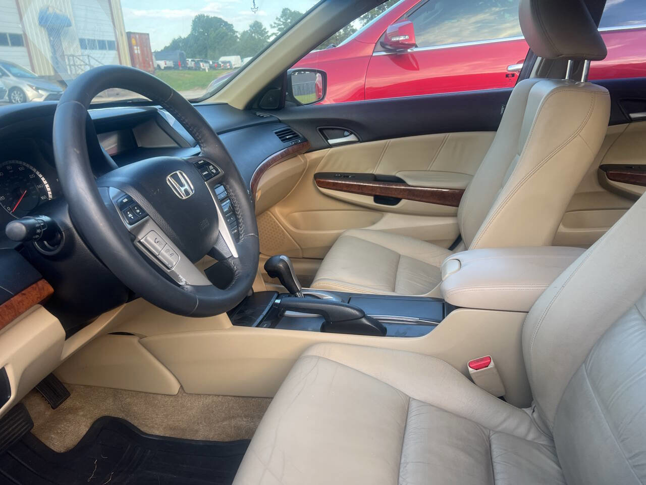 Used 2012 Honda Accord EX-L image 9