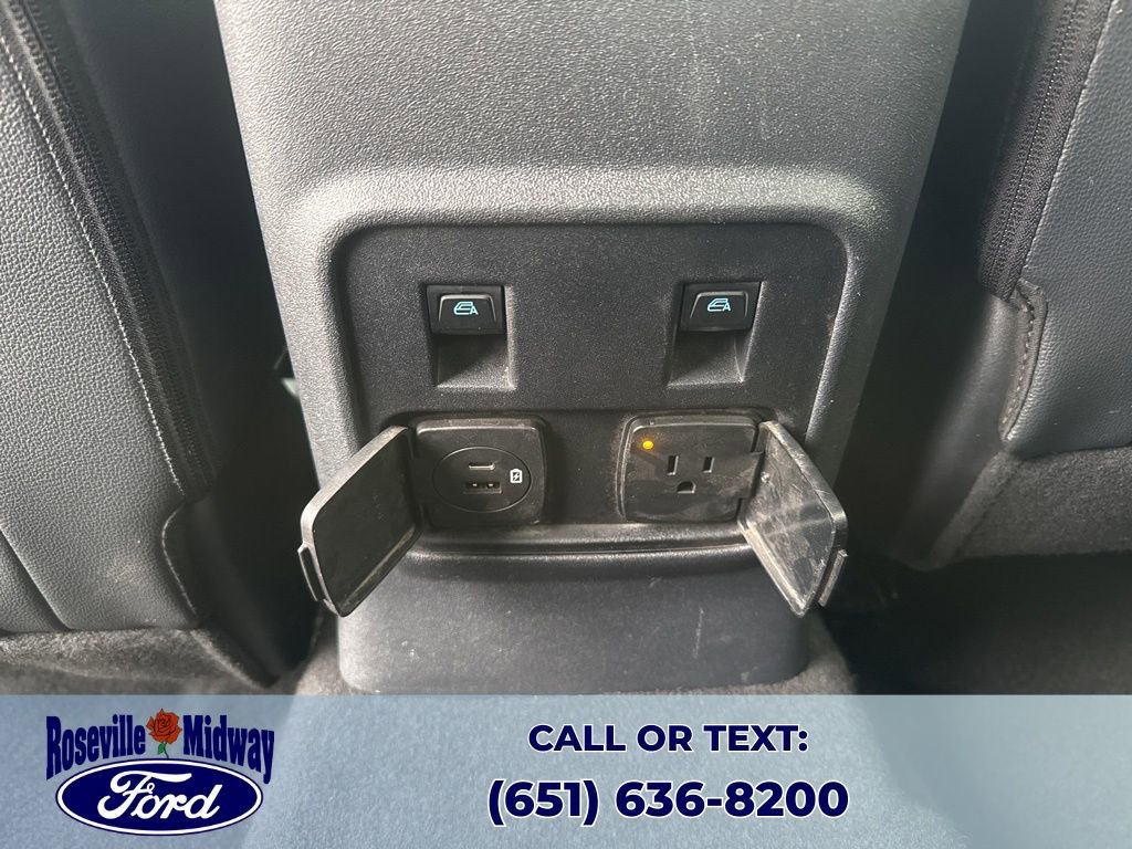 Used 2023 Ford Bronco Wildtrak image 38