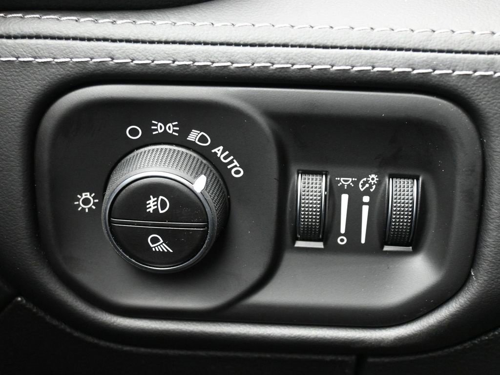 New 2026 RAM 1500 RHO w/ RHO Level 1 Equipment Group image 29