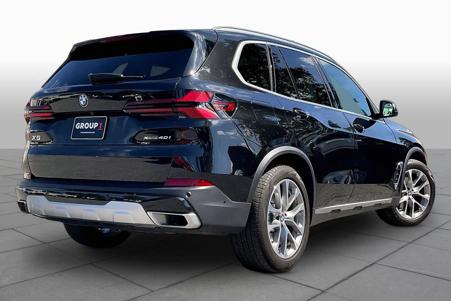 Used 2024 BMW X5 xDrive40i w/ Executive Package AWD/4WD image 12