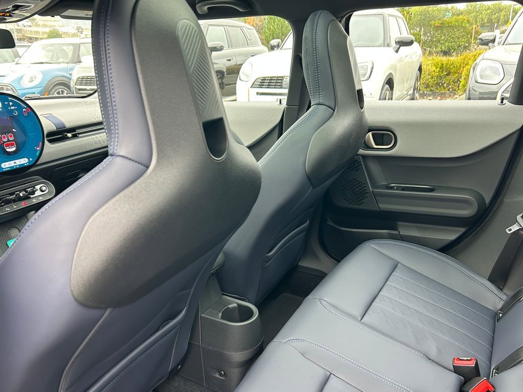 New 2026 MINI Cooper S image 30