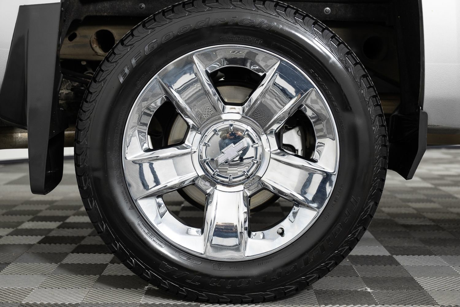 Used 2018 Chevrolet Silverado 1500 LTZ w/ Sport Package image 39