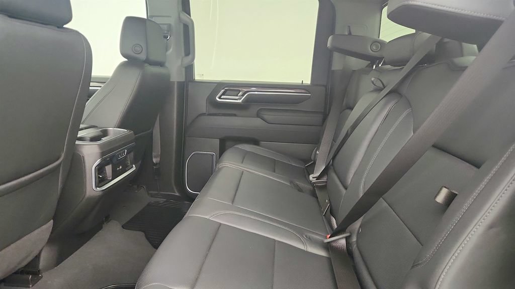 Certified 2024 Chevrolet Silverado 2500 LTZ w/ LTZ Premium Texas Edition AWD/4WD image 19