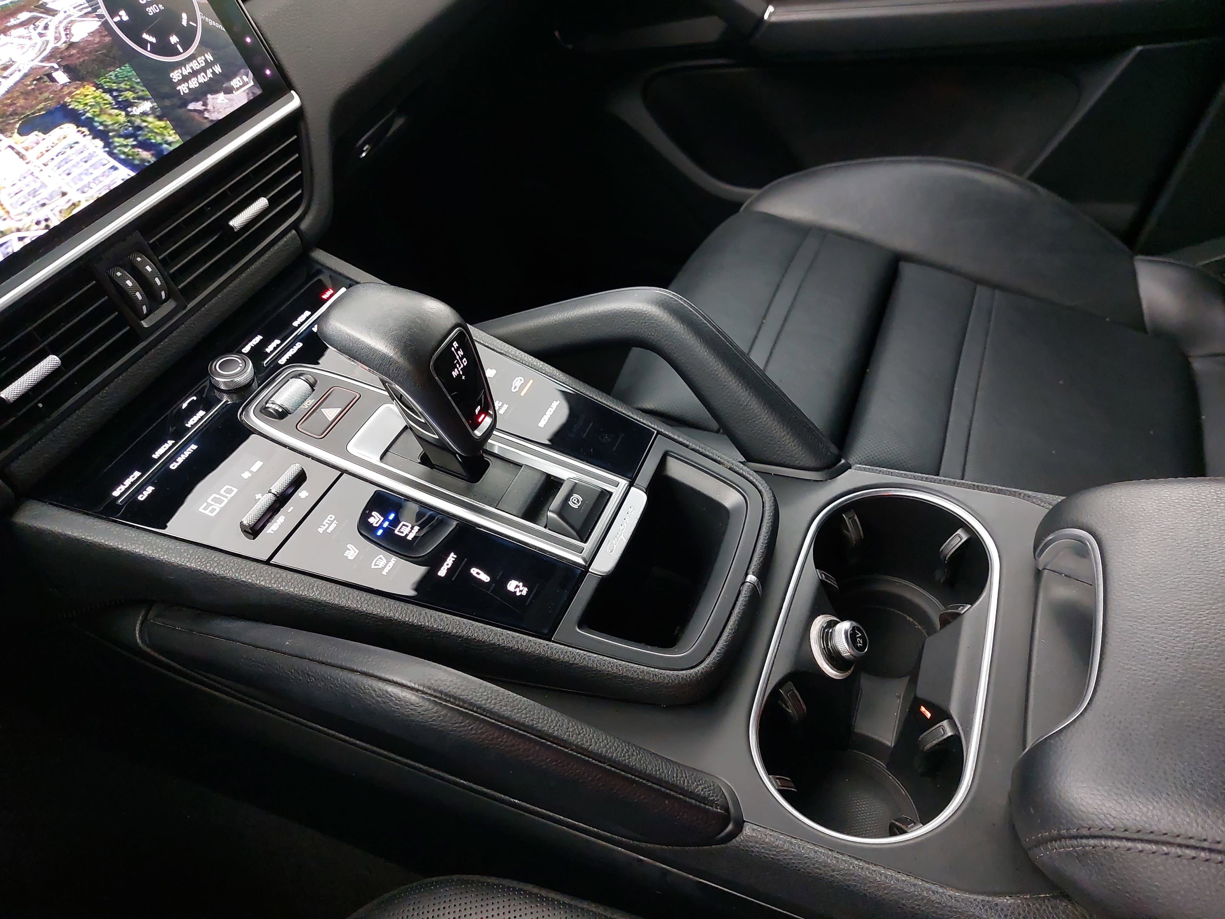 Certified 2019 Porsche Cayenne S AWD/4WD image 27