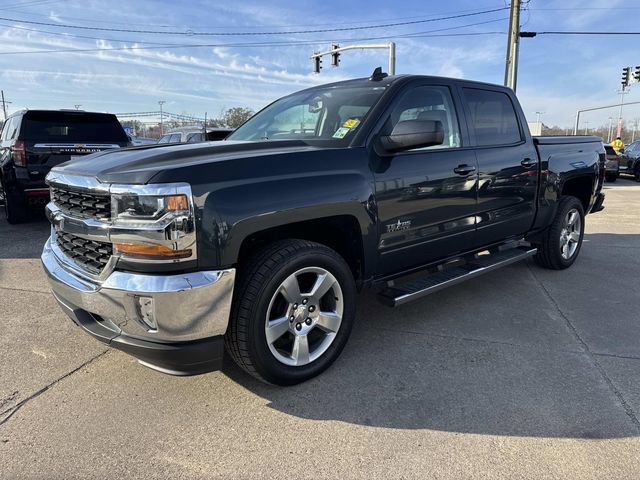 Used 2018 Chevrolet Silverado 1500 LT w/ Texas Edition image 3