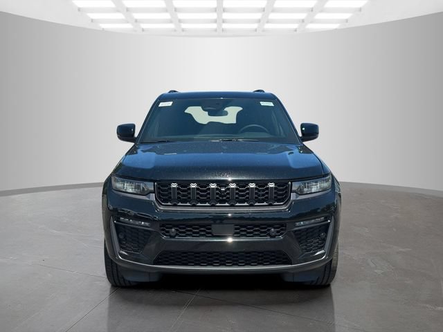 New 2026 Jeep Grand Cherokee Limited AWD/4WD image 2