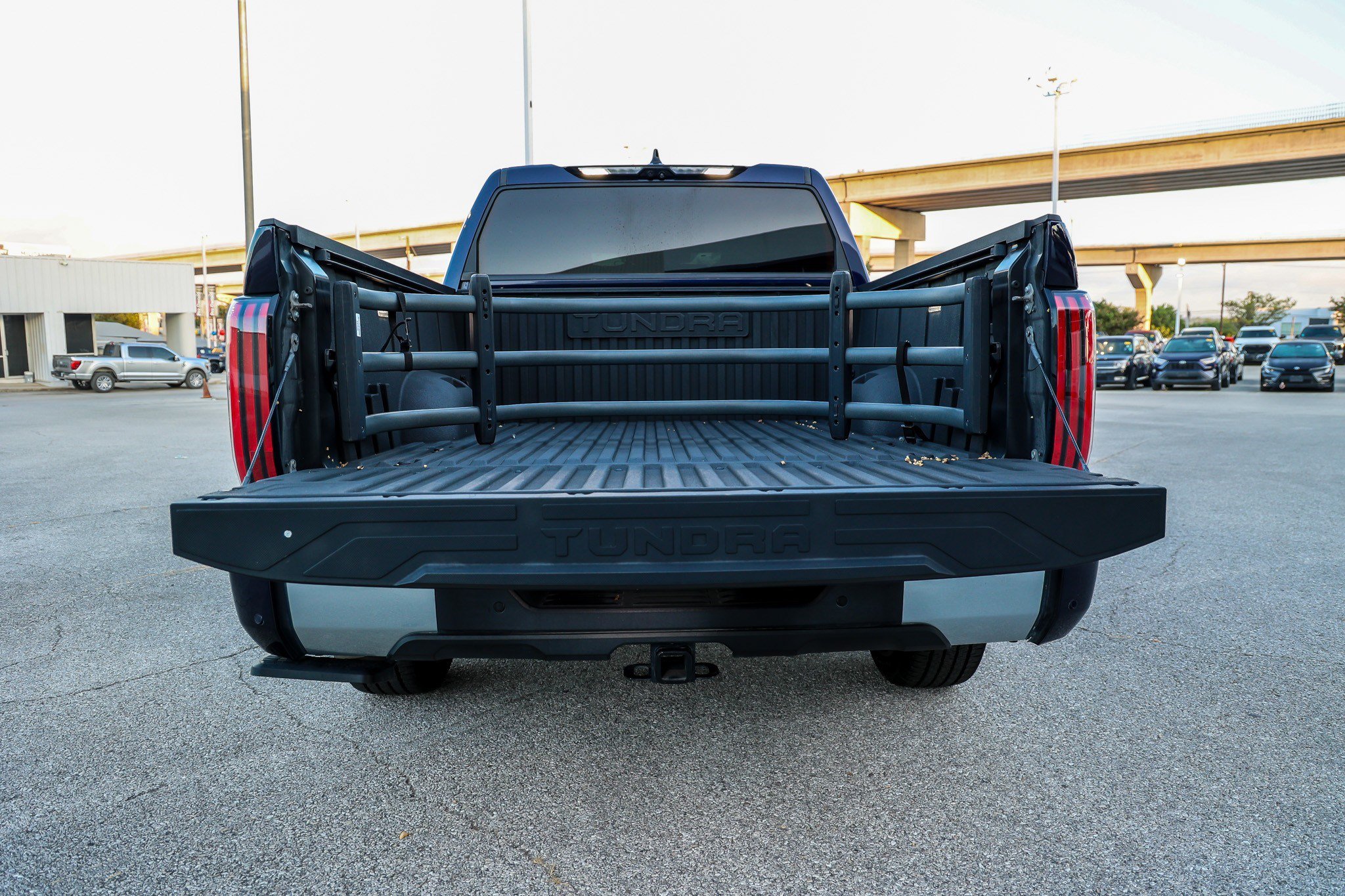 Used 2023 Toyota Tundra Limited AWD/4WD image 13