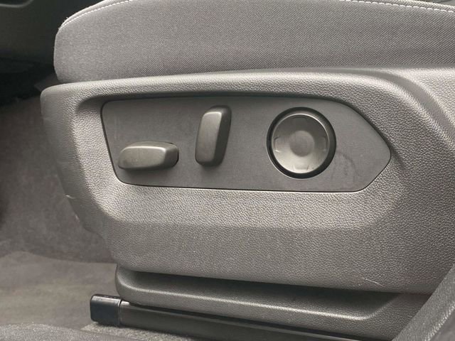 Used 2025 Buick Envision Sport Touring image 17