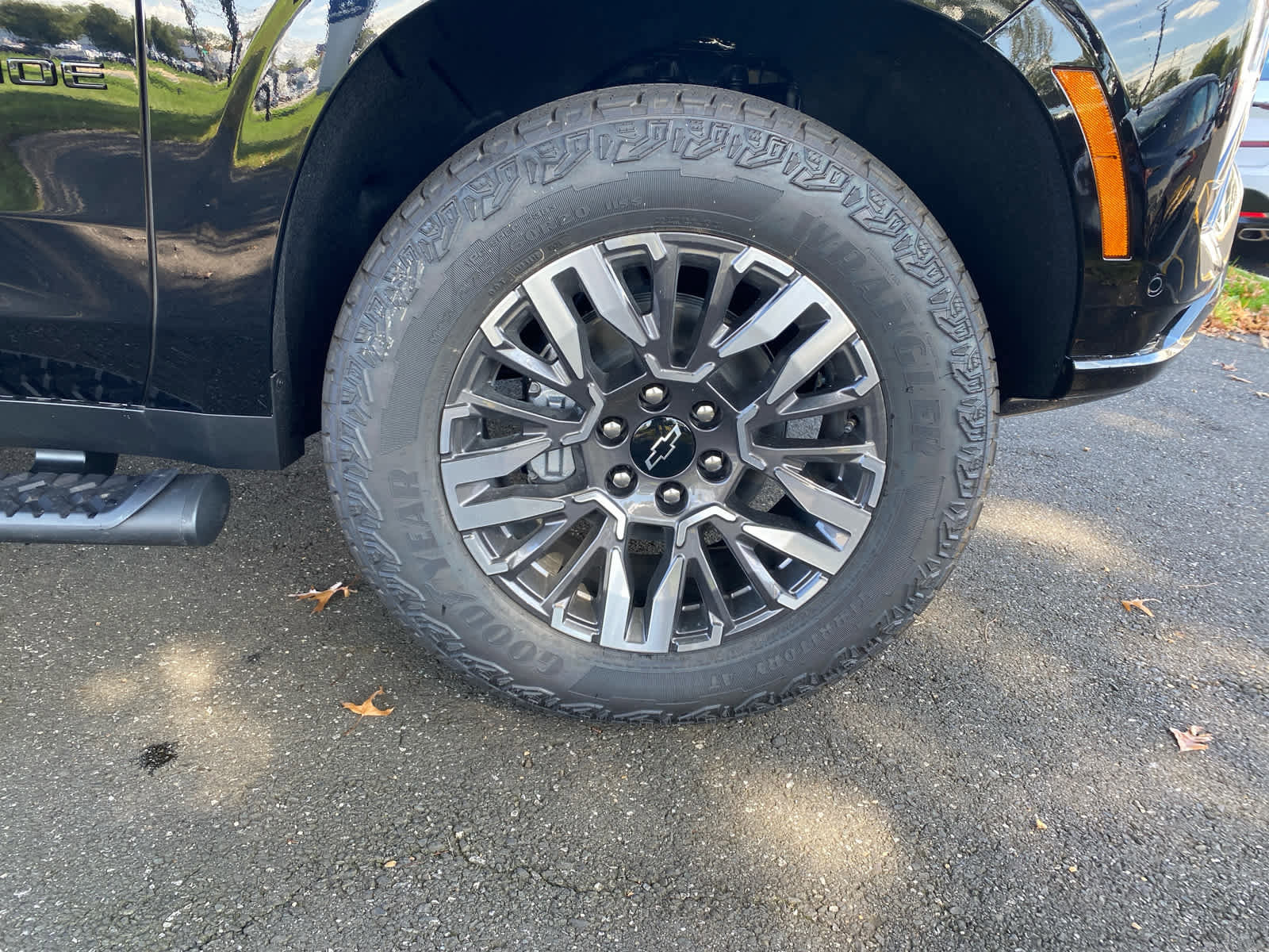 New 2026 Chevrolet Tahoe Z71 w/ Z71 Off-Road Package image 16