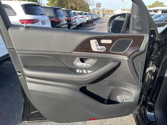 Used 2025 Mercedes-Benz GLE 350 4MATIC image 19