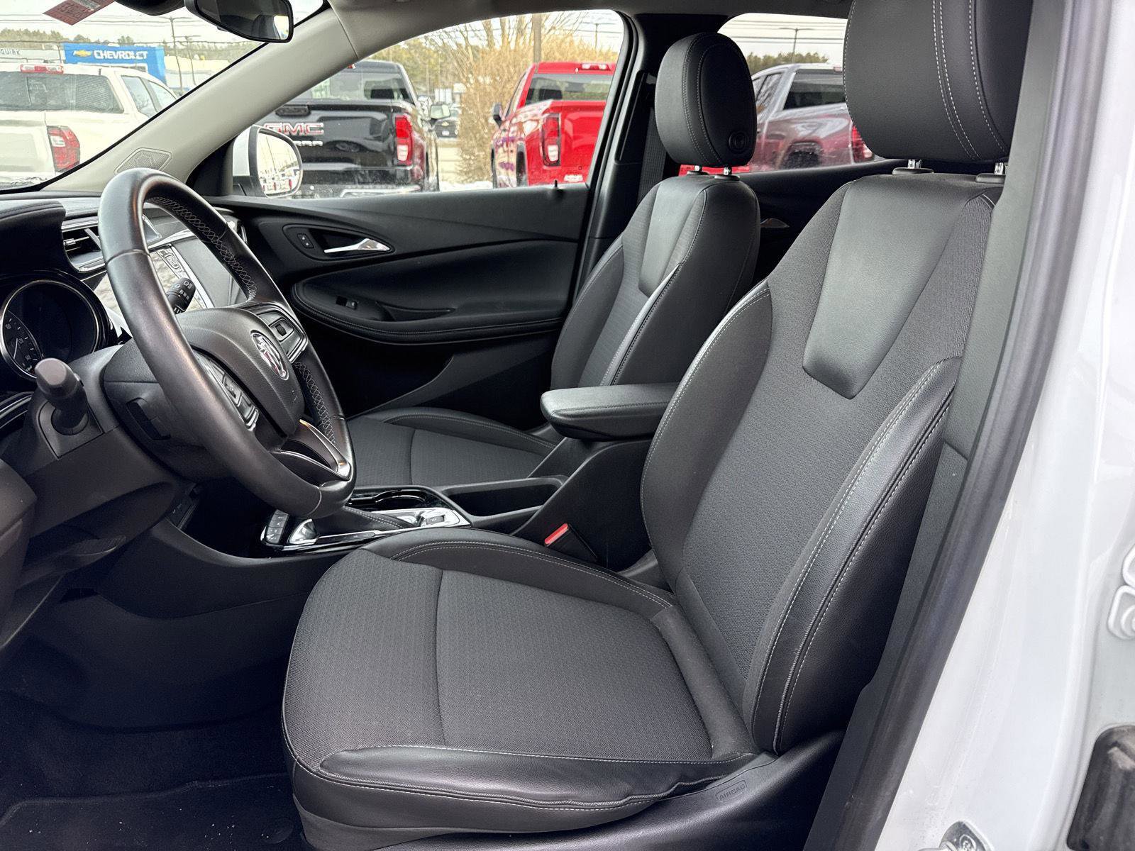 Used 2023 Buick Encore GX Preferred w/ Cold Weather Comfort Package image 10