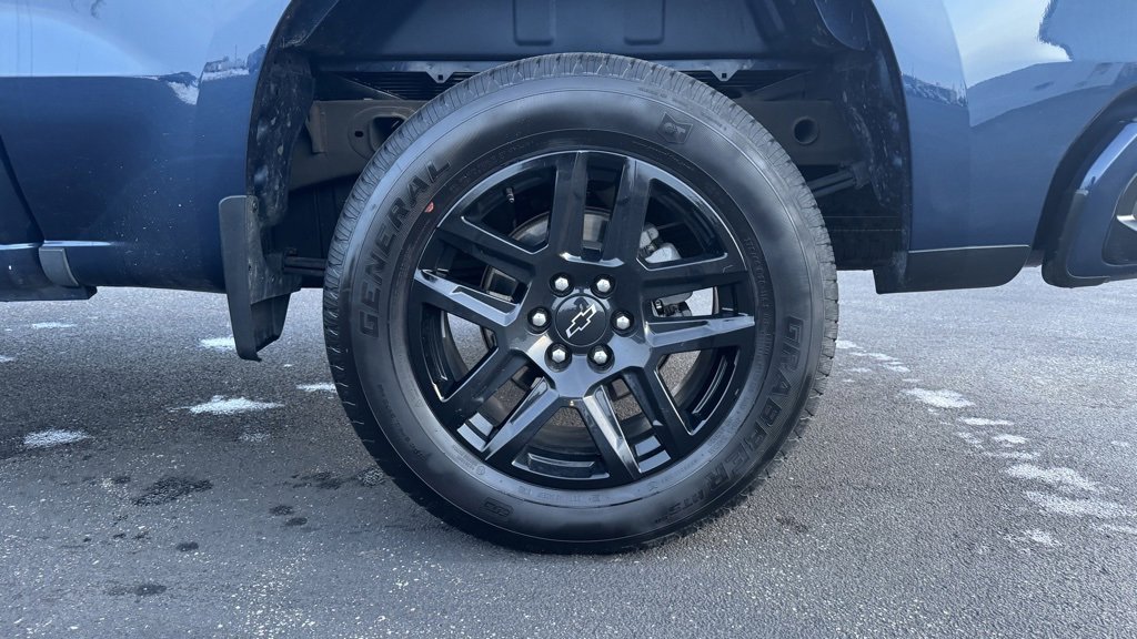 Used 2022 Chevrolet Silverado 1500 Custom image 31