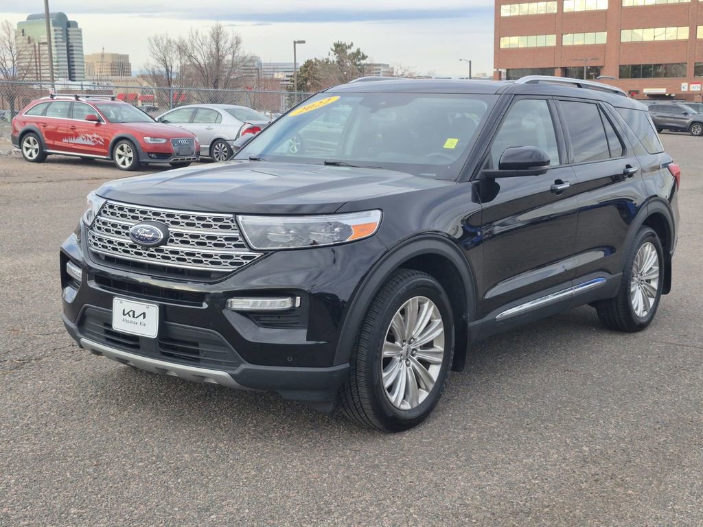 Used 2022 Ford Explorer Limited w/ Equipment Group 301A image 4