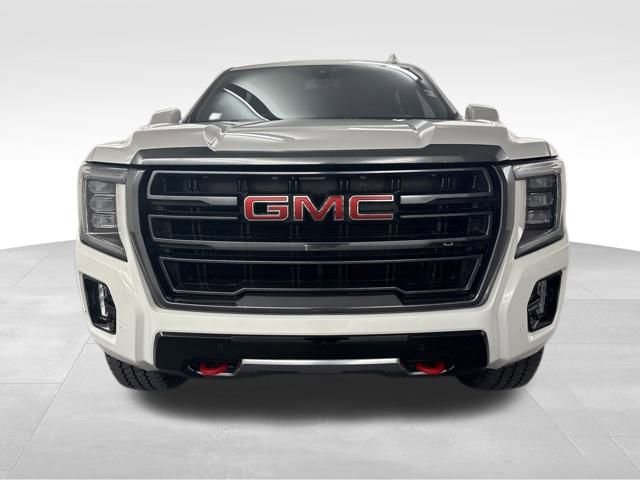 Used 2021 GMC Yukon XL AT4 image 3