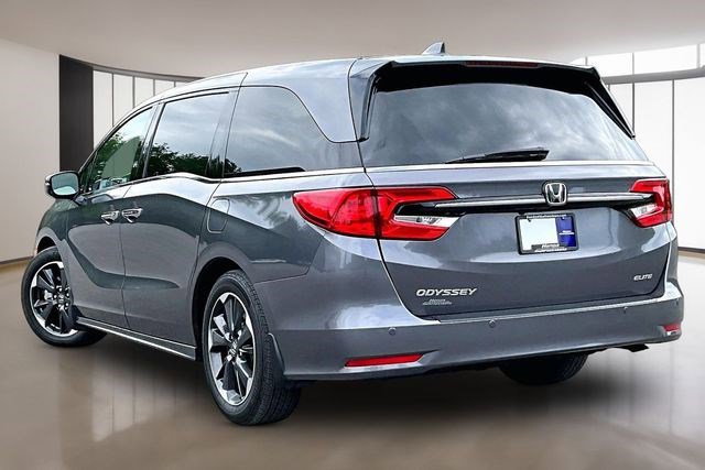 Certified 2024 Honda Odyssey Elite image 4