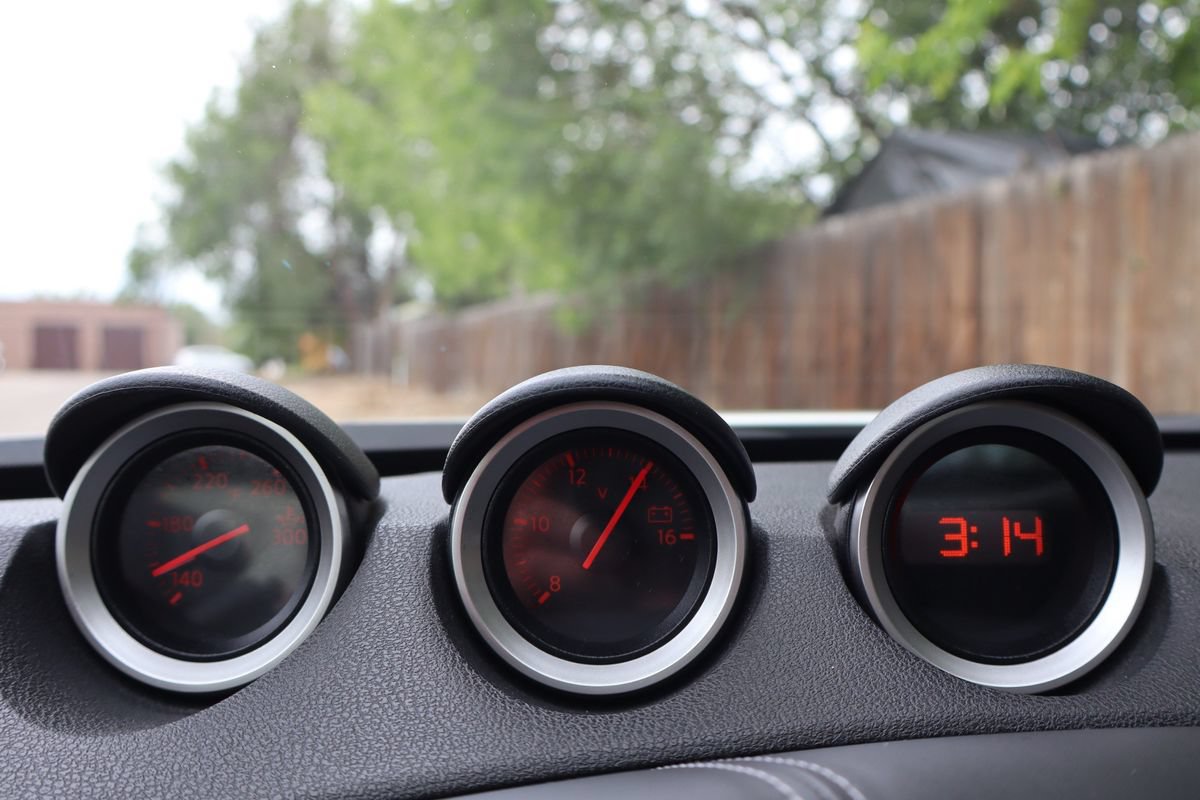 Used 2019 Nissan 370Z Touring RWD image 29