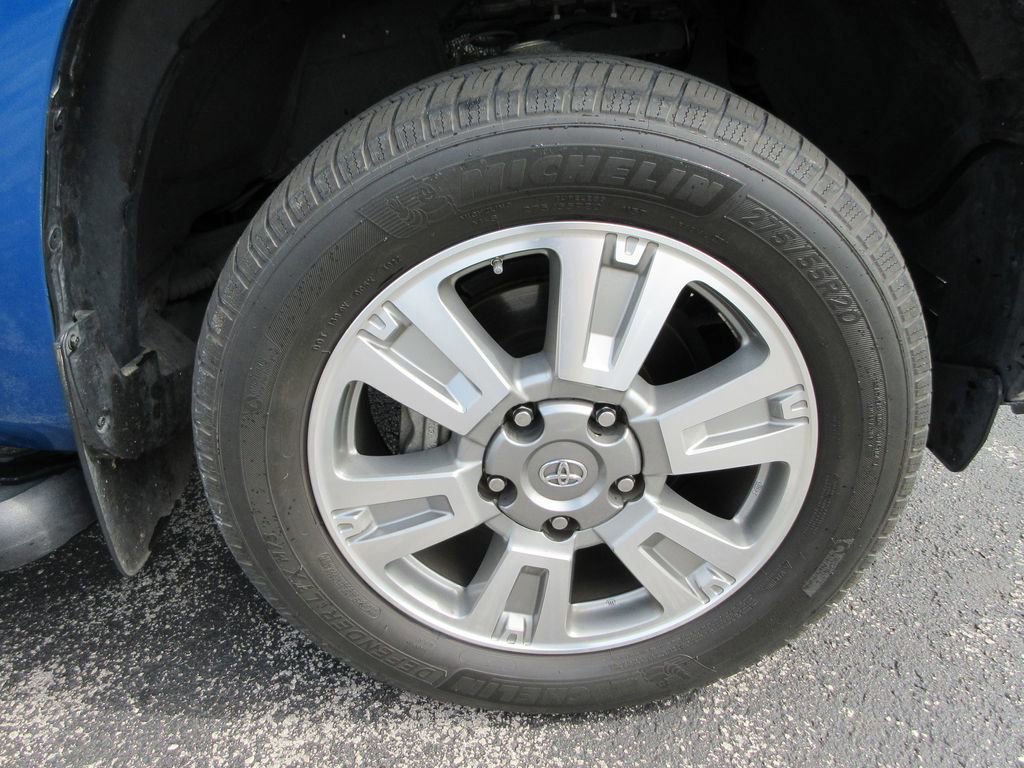 Used 2017 Toyota Tundra 1794 Edition AWD/4WD image 9