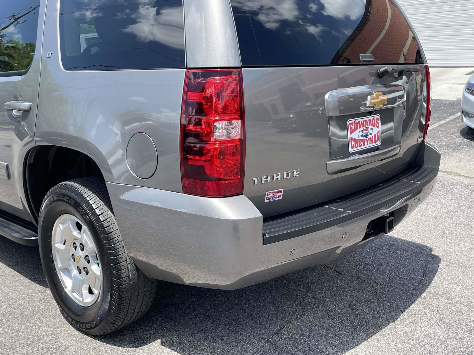 Used 2012 Chevrolet Tahoe LT w/ Luxury Package RWD image 29