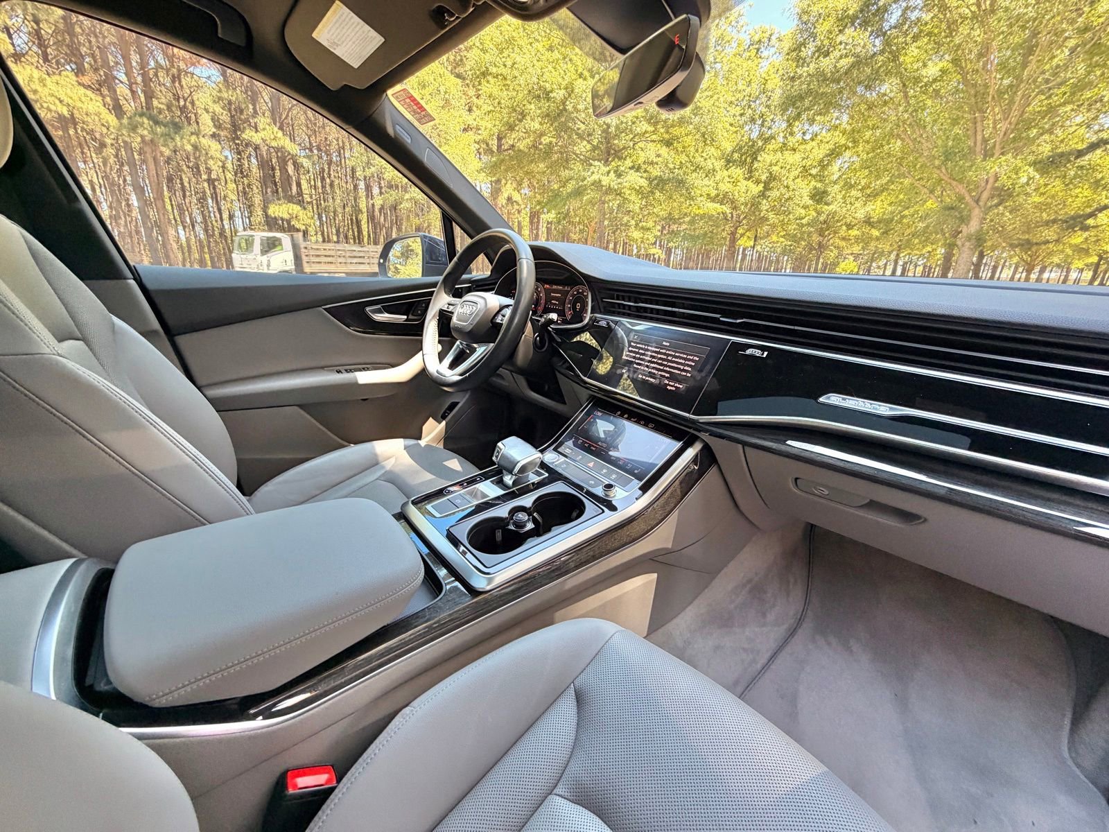 Used 2020 Audi Q7 3.0T Premium Plus AWD/4WD image 19