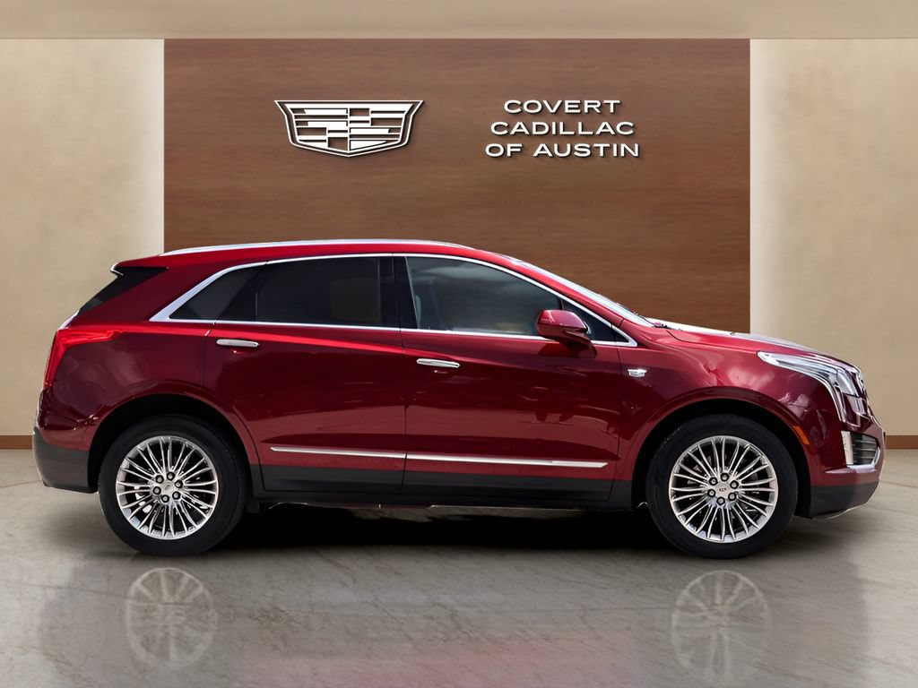 Used 2017 Cadillac XT5 Premium Luxury AWD/4WD image 5