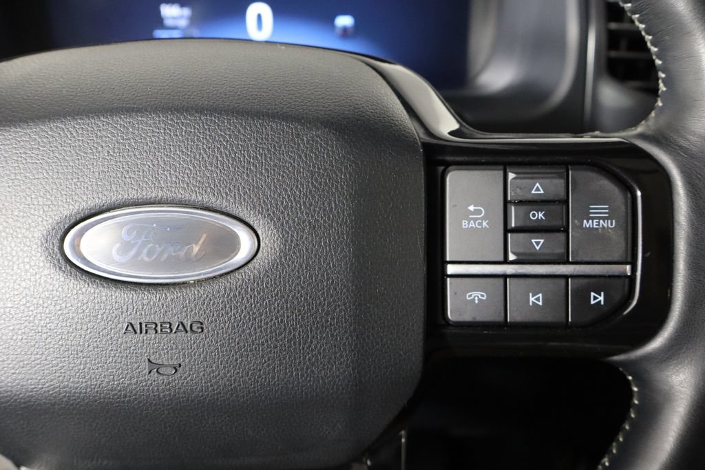 Used 2023 Ford F150 Lightning Platinum AWD/4WD image 10