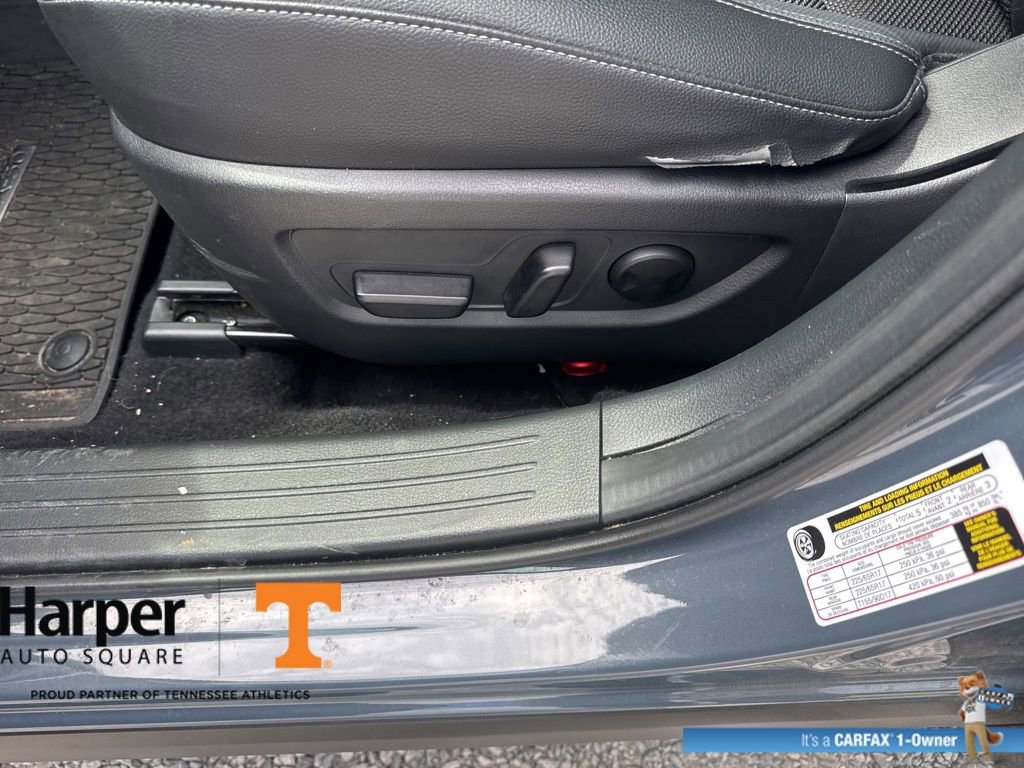 Used 2023 MAZDA CX-50 2.5 S w/ Preferred Plus Pkg image 18