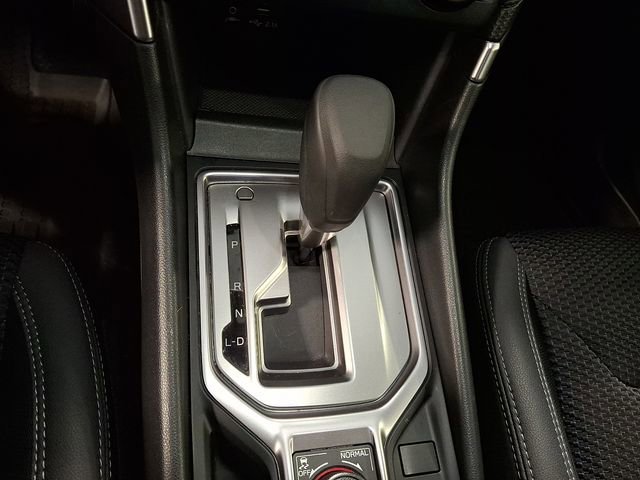 Certified 2023 Subaru Forester Premium image 15